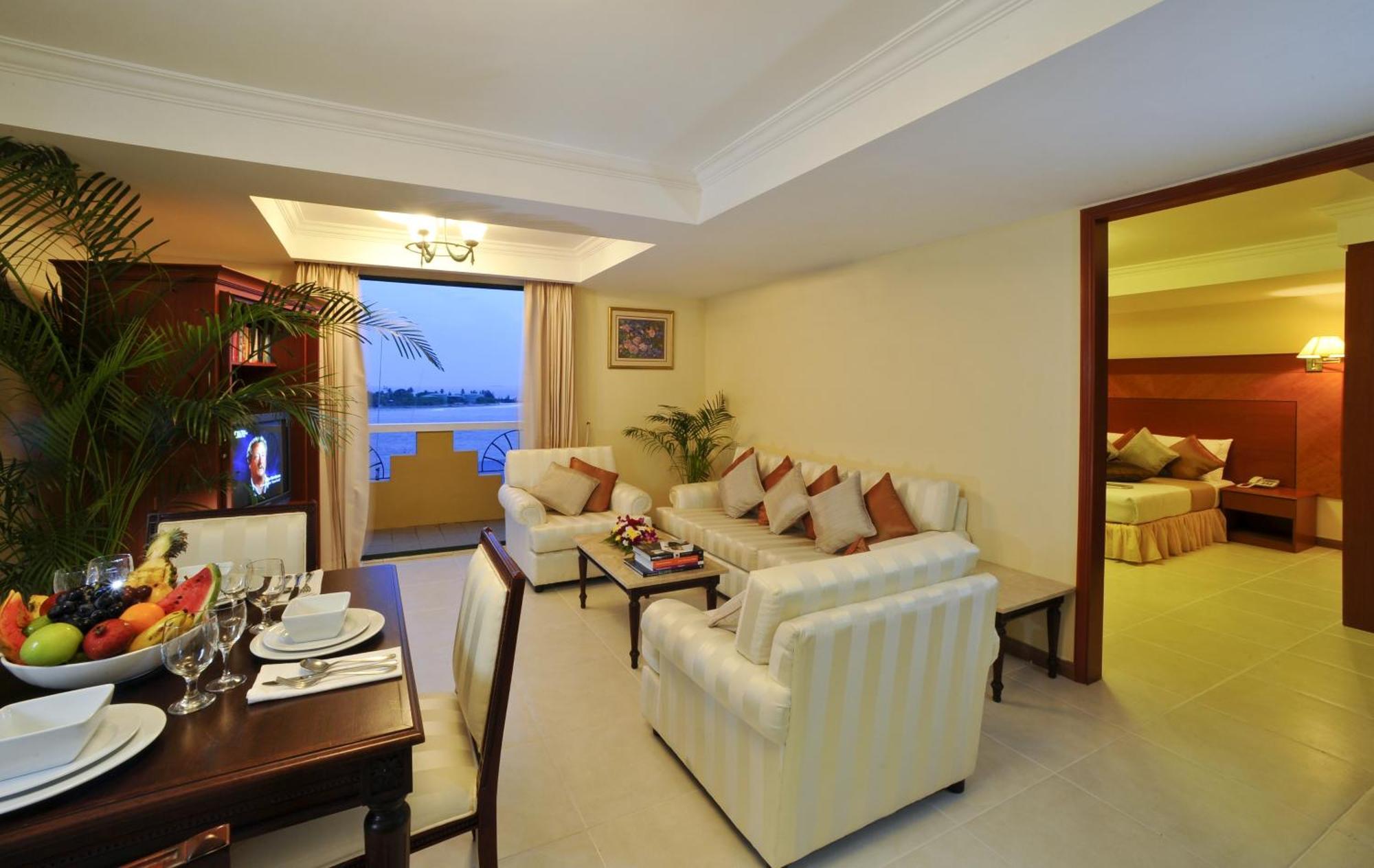 מאלה Mookai Hotel מראה חיצוני תמונה