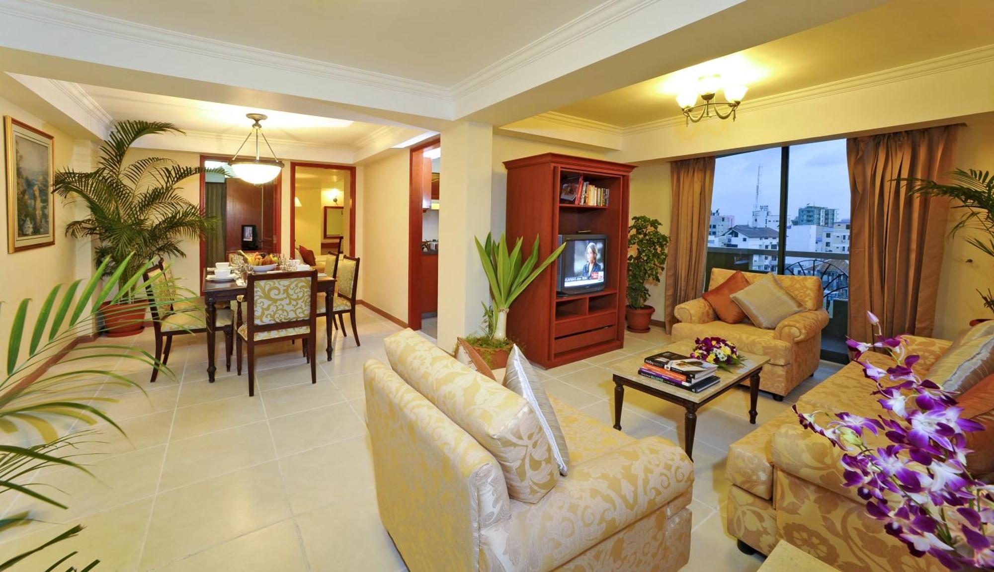 מאלה Mookai Hotel מראה חיצוני תמונה