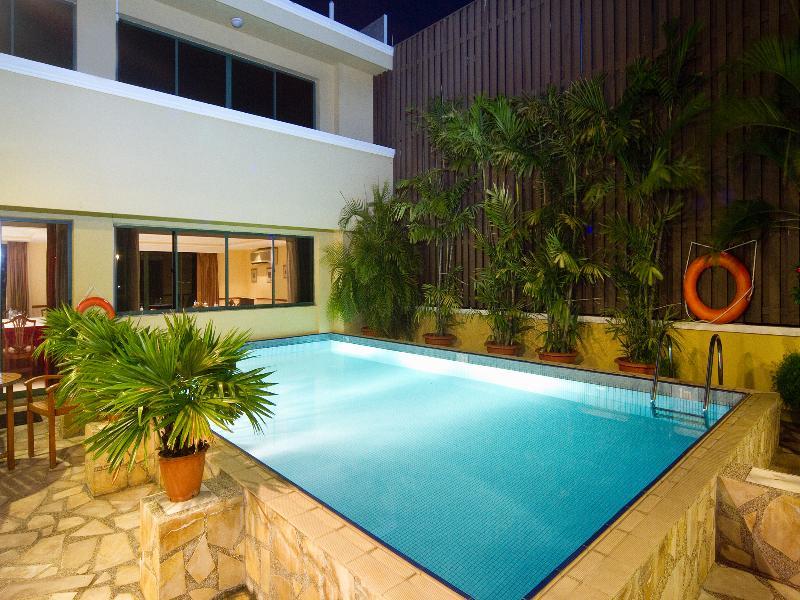 מאלה Mookai Hotel מראה חיצוני תמונה