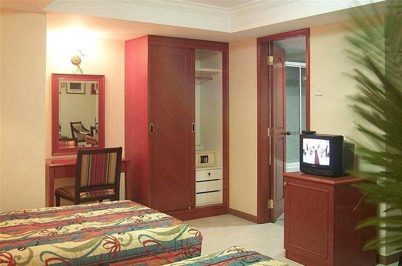 מאלה Mookai Hotel מראה חיצוני תמונה