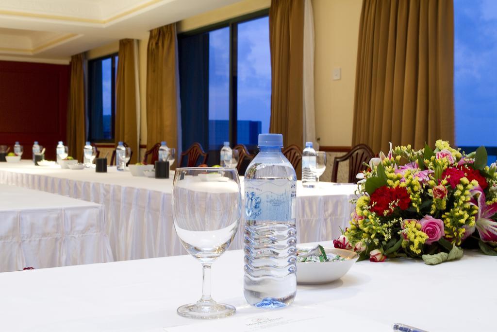 מאלה Mookai Hotel מראה חיצוני תמונה