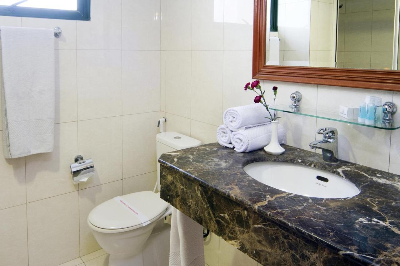 מאלה Mookai Hotel מראה חיצוני תמונה